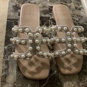 Pearl Sandal (WW)